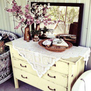 dresser_ fans_mirror