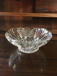 glass & crystal bowls and jugs
