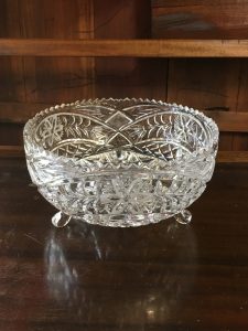 glass & crystal bowls and jugs