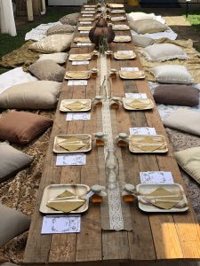 tables…low (floor seating)